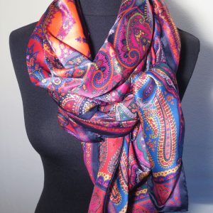 Hand made square shawl "liberty"