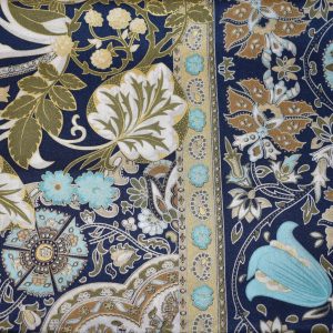 Hand made square shawl "fiori liberty"
